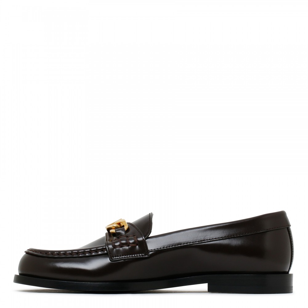 VLogo chain leather loafers
