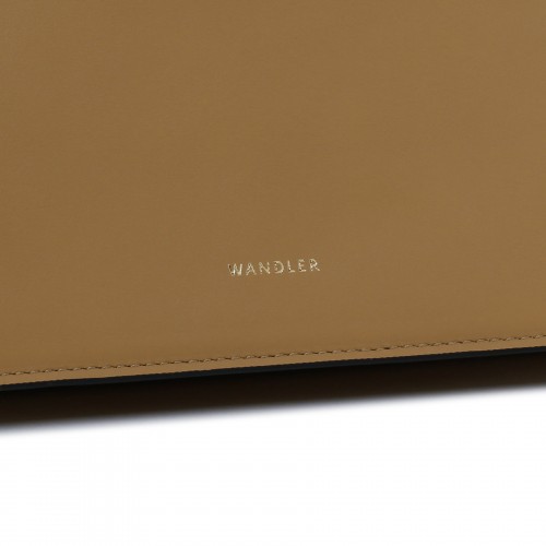 Uma gingerbread-hue baguette 2